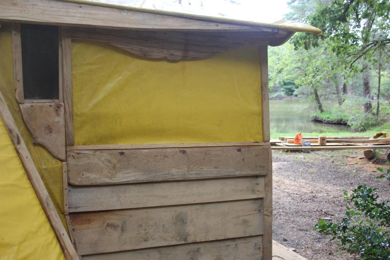 Air Naturel De Camping Moulin De Malesse Tipi Saint-Privat  Kültér fotó