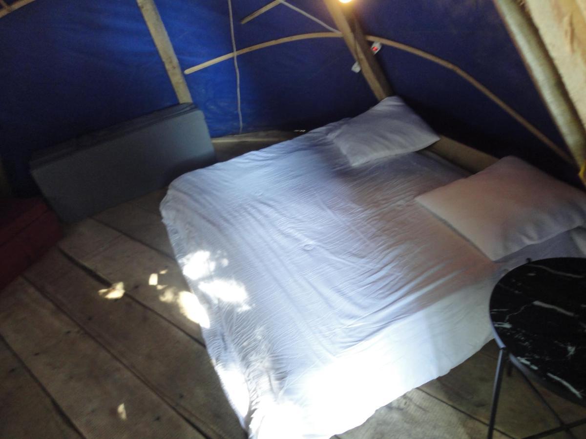 Air Naturel De Camping Moulin De Malesse Tipi Saint-Privat  Kültér fotó
